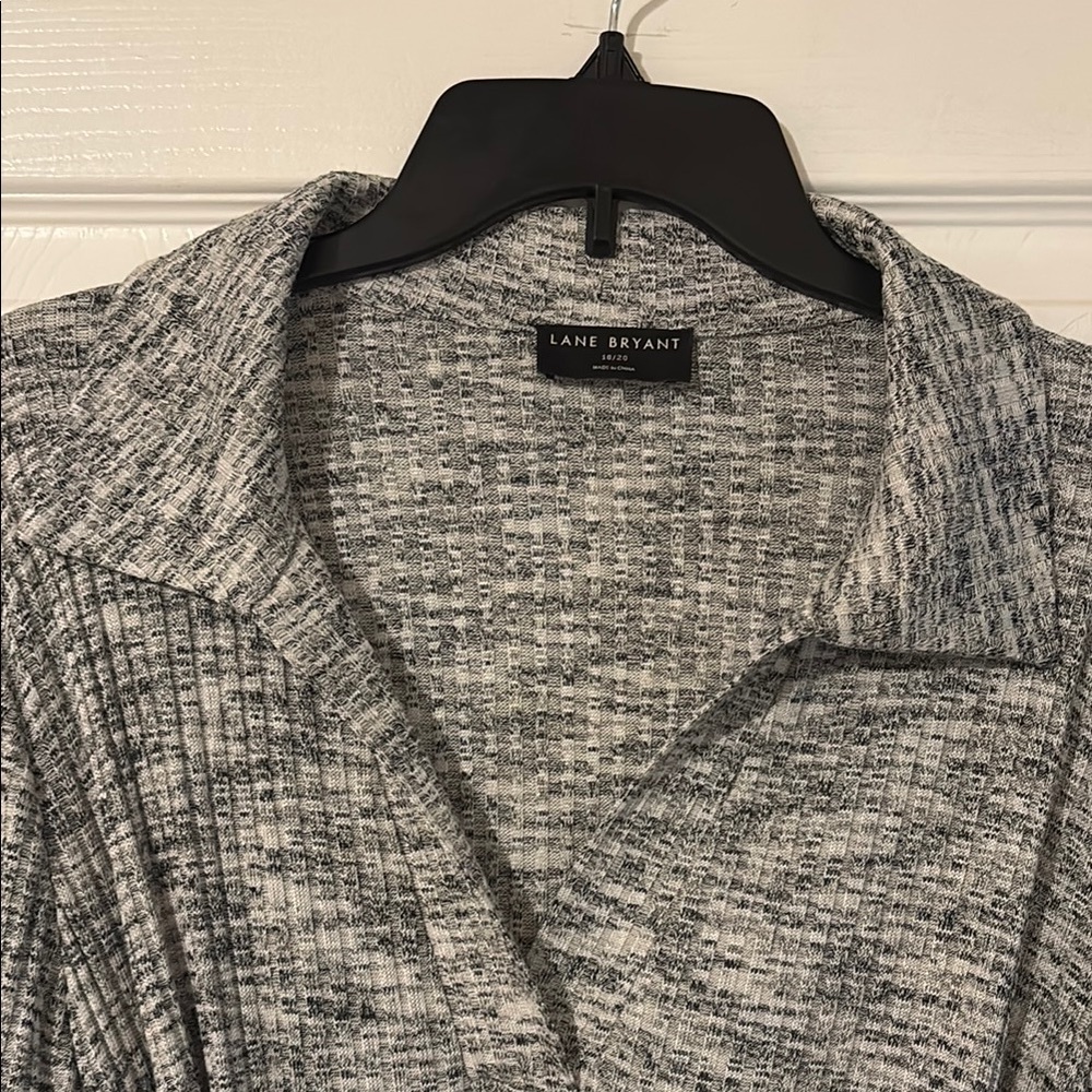 Lane Bryant Knit Sheath Dress w/ Notched Collar-Black and White-Size 18/20 - Picture 4 of 6